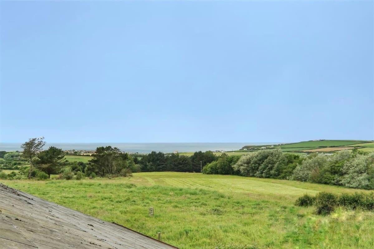 Lovely 2 Bedroom Coastal Cottage Near Bude Esterno foto